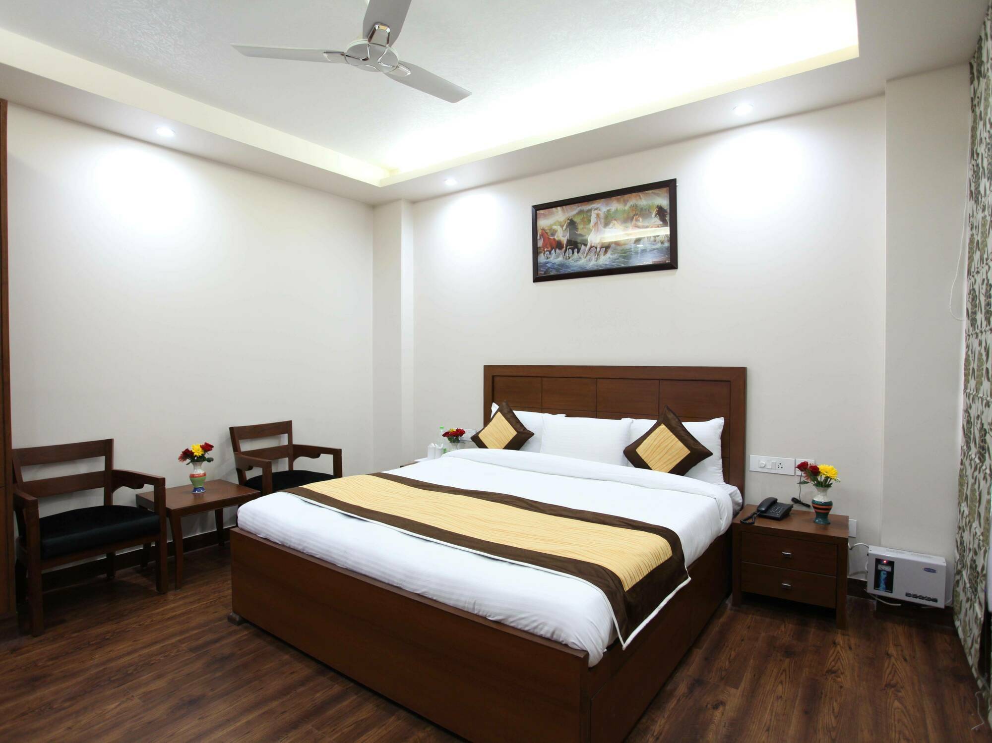 Hotel H.C Grand New Delhi Exterior foto